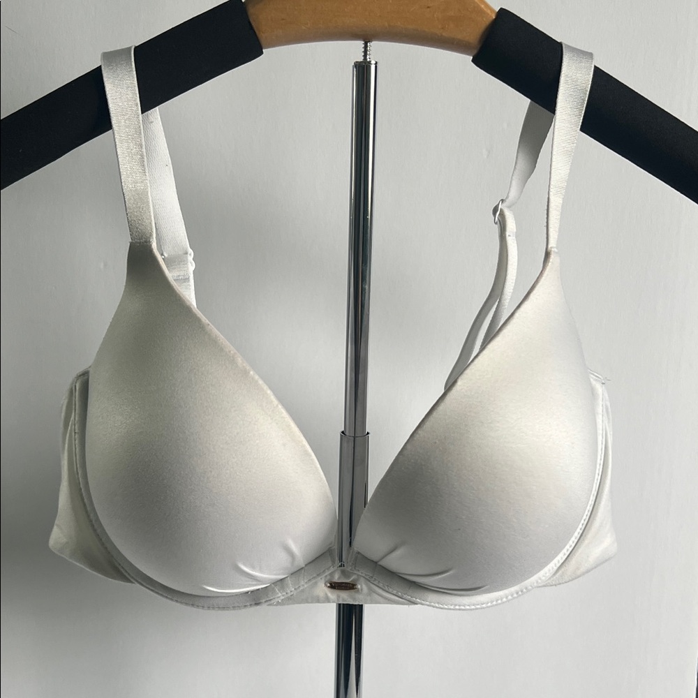 Victoria's Secret White padded Satin Bra 34D